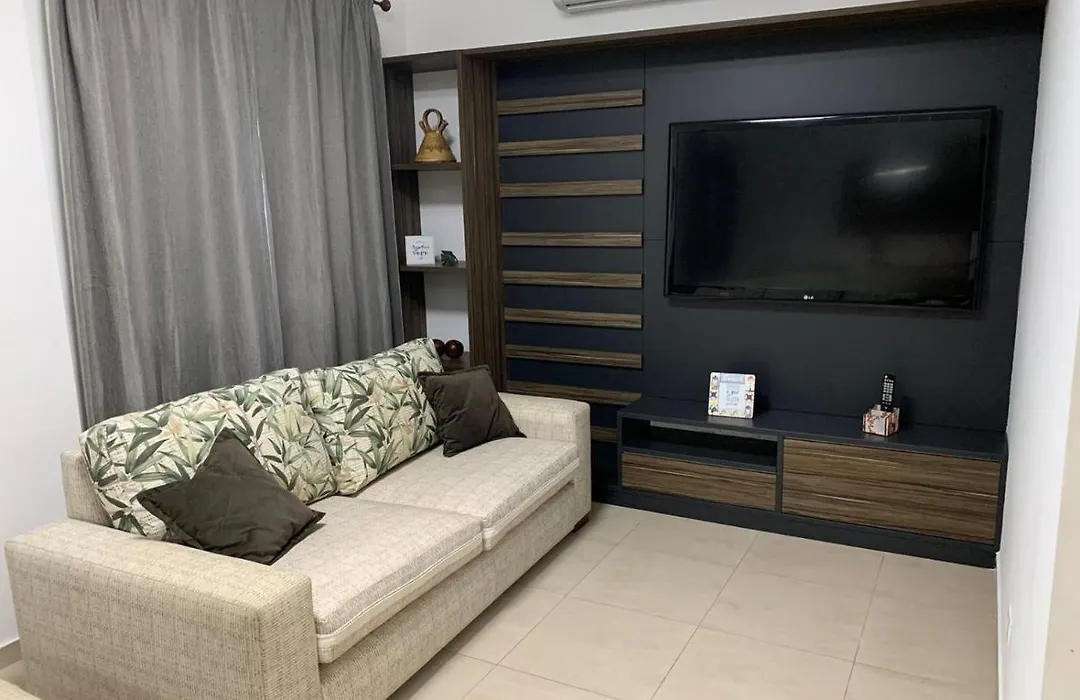 Flat Em Pitangueiras - Sacada Gourmet, 3 Dorms, Limpeza Diaria E Serv De Praia-1